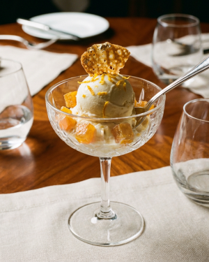 Glace Grand Marnier & Cubes d’Orange Confitée